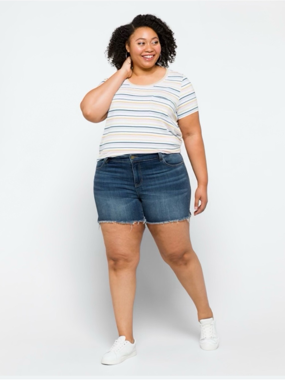 Liverpool Vickie Fray Hem Shorts
